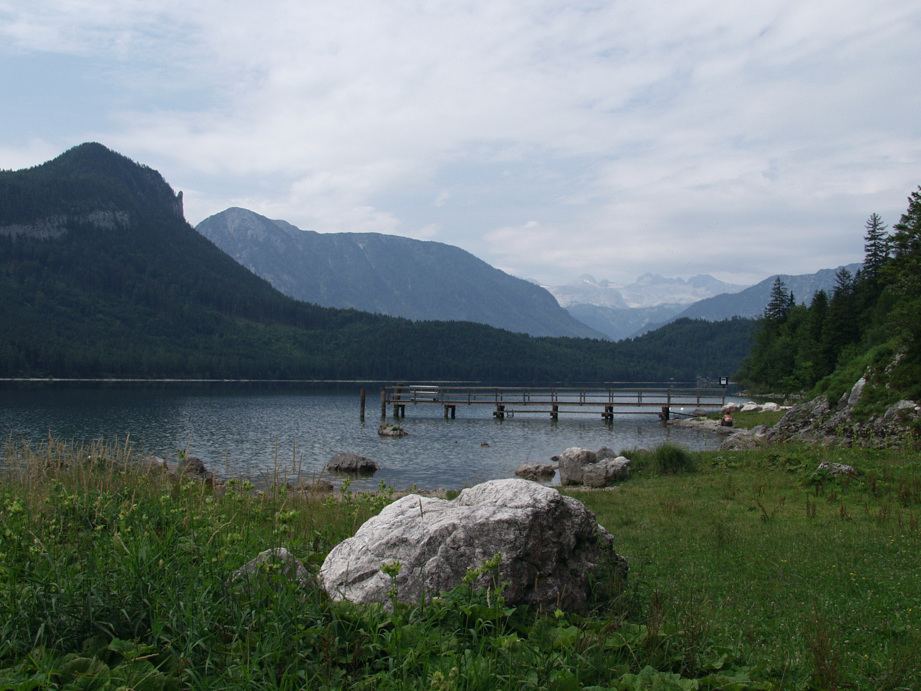 altaussee-lake-with-dachstein.jpg