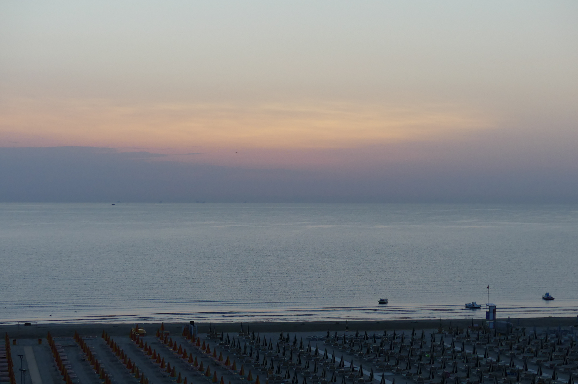cervia-beach-sea-sky-036.jpg