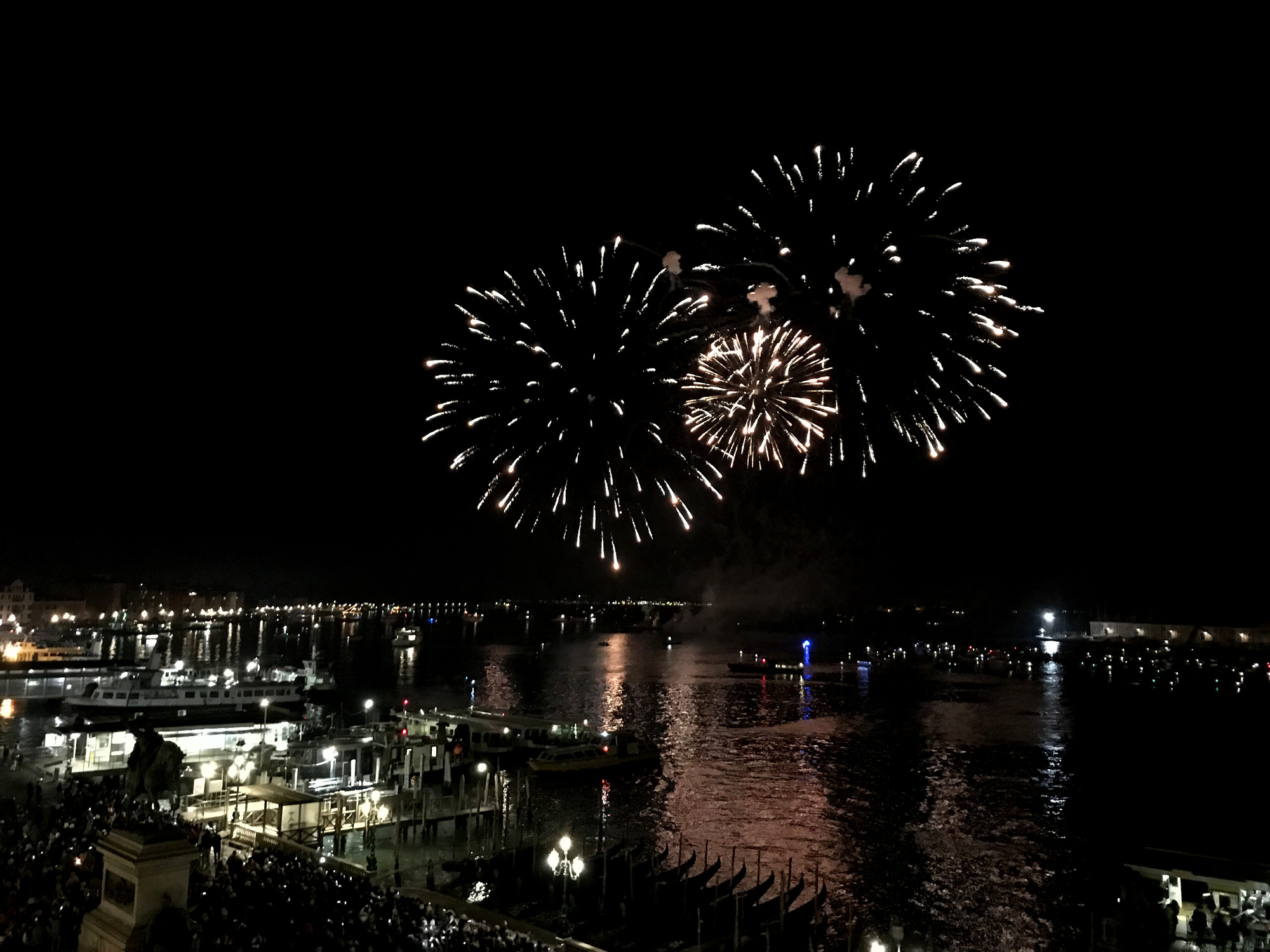 venice-fireworks-079.jpg